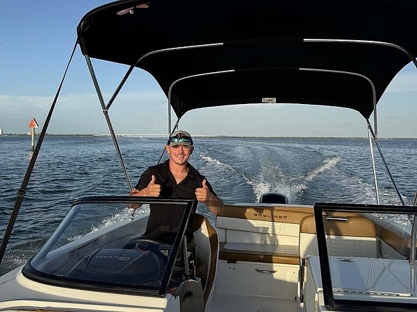 How Long Do Most St. Pete Boat Rides Last?